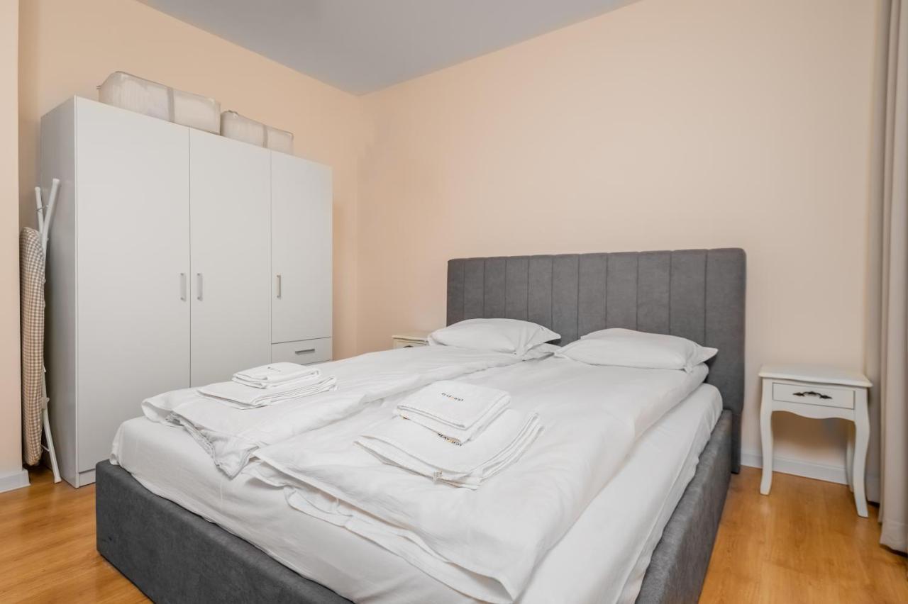 Homey 1-Bd Apartment 소피아 외부 사진