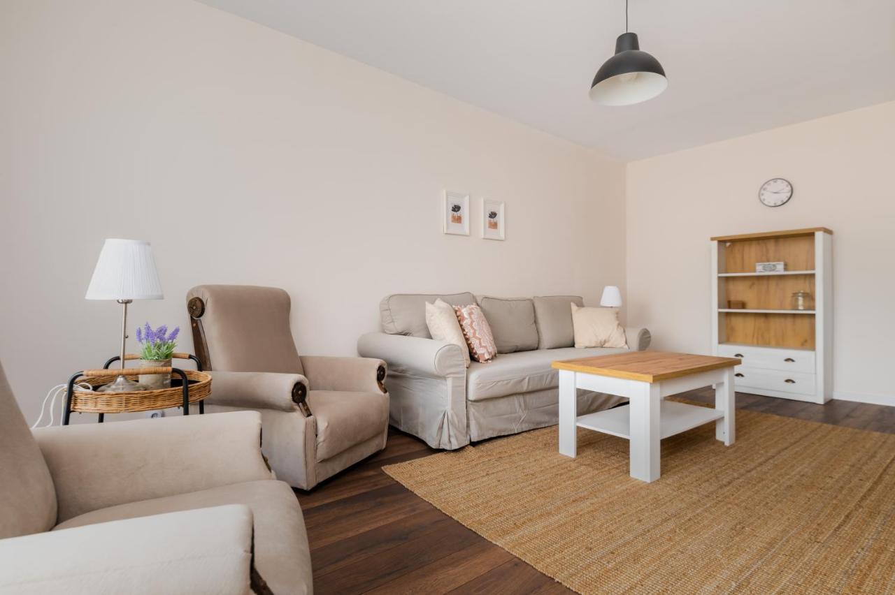 Homey 1-Bd Apartment 소피아 외부 사진