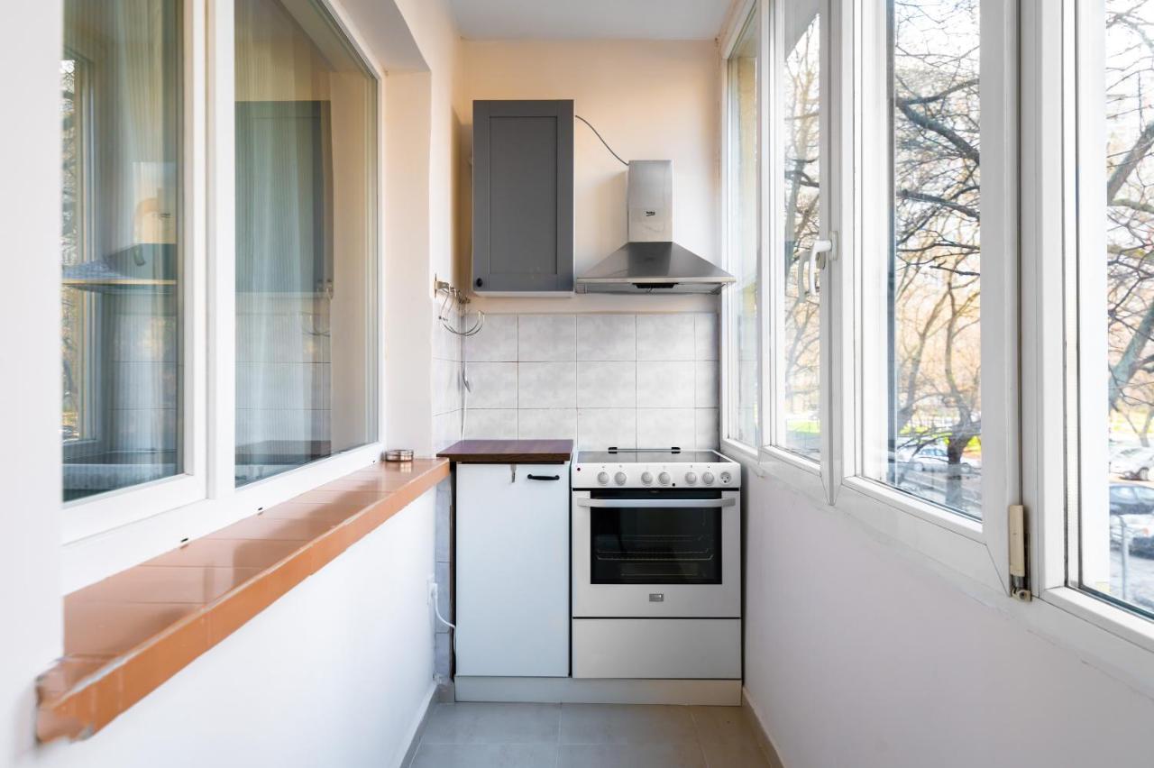 Homey 1-Bd Apartment 소피아 외부 사진